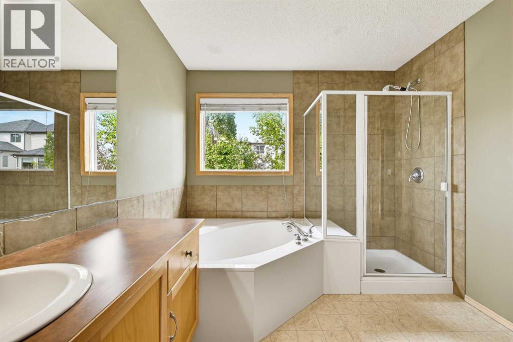 7308 26 Avenue SW photo 24