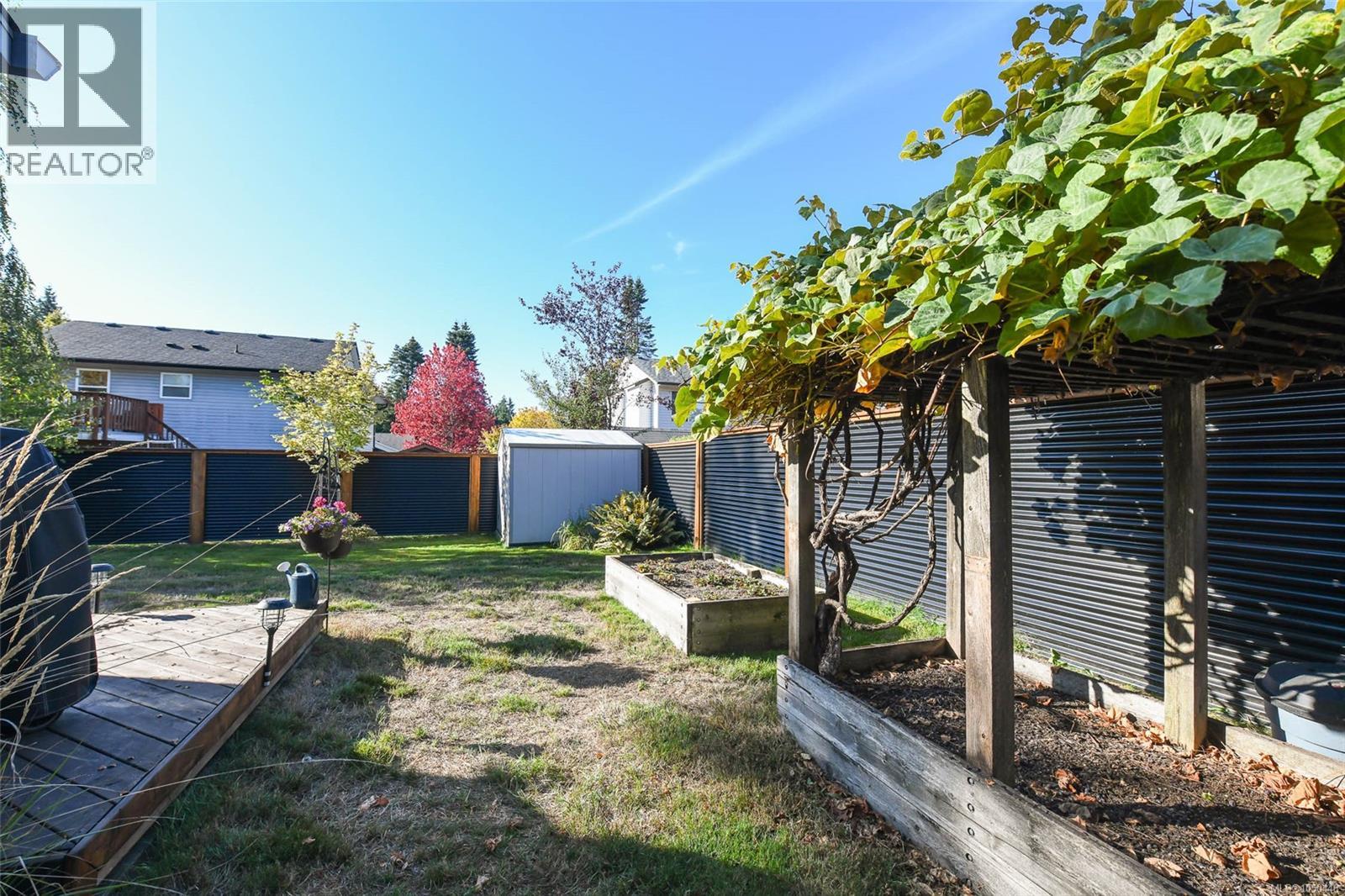 2233 Bolt Ave, Comox, British Columbia  V9M 3Y2 - Photo 44 - 1050448