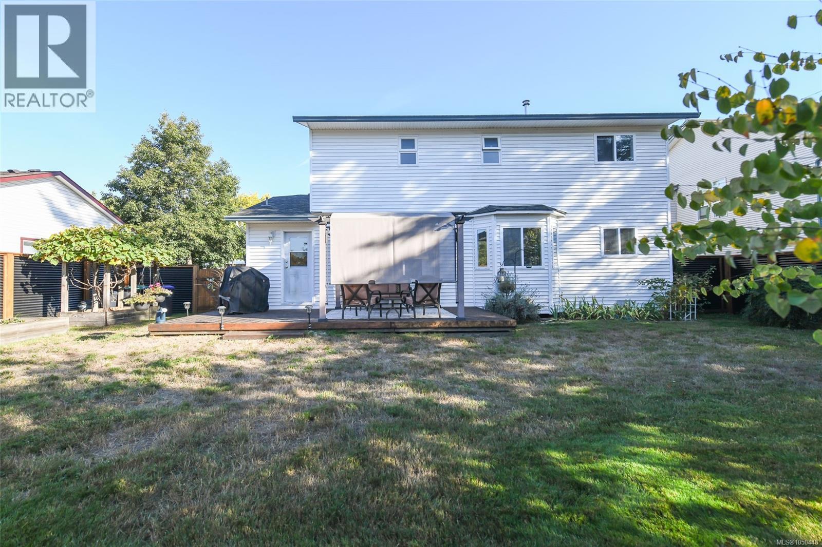 2233 Bolt Ave, Comox, British Columbia  V9M 3Y2 - Photo 45 - 1050448