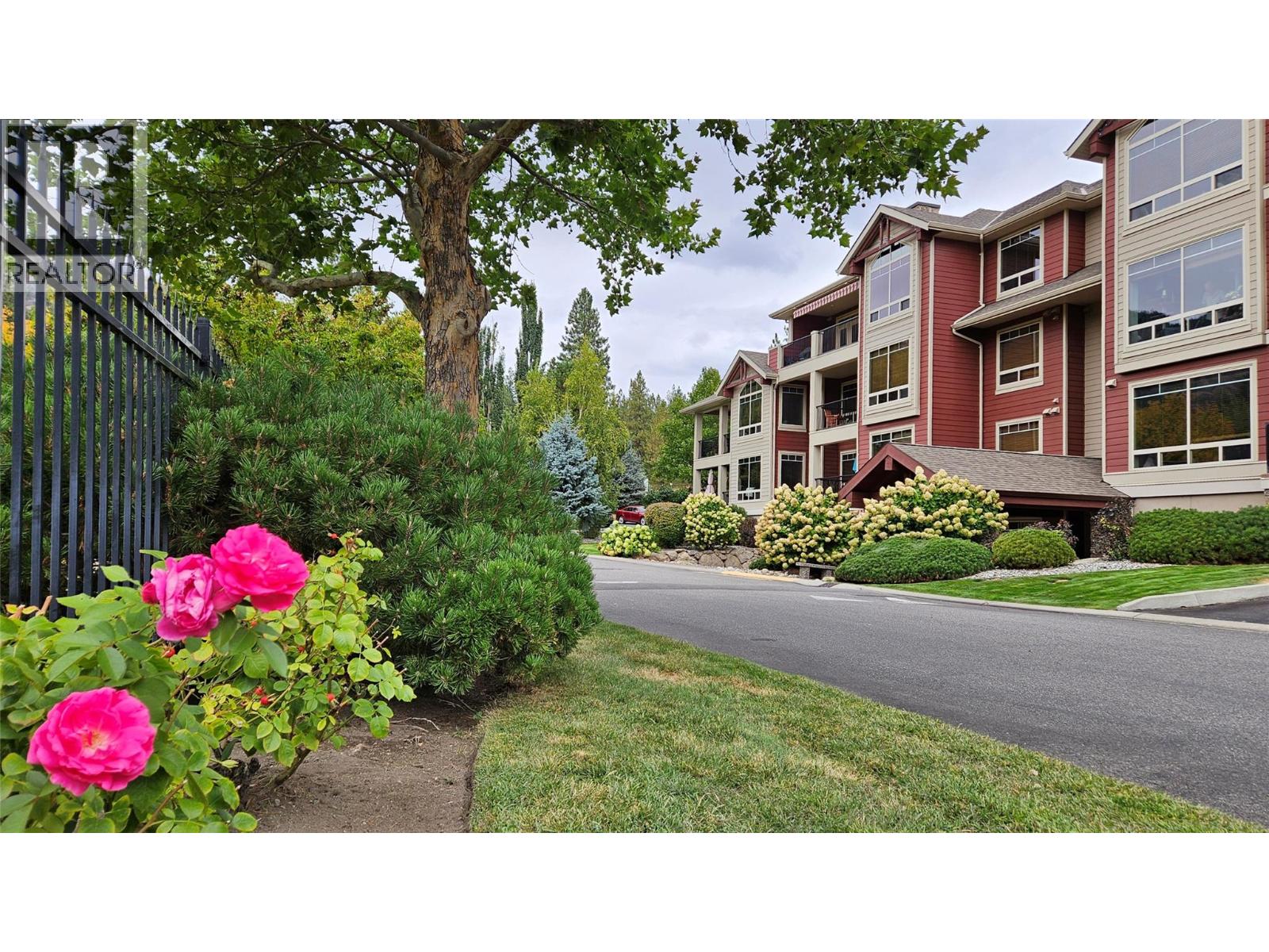 2780 Auburn Road Unit# 203, West Kelowna, British Columbia  V4T 4C2 - Photo 3 - 10401377
