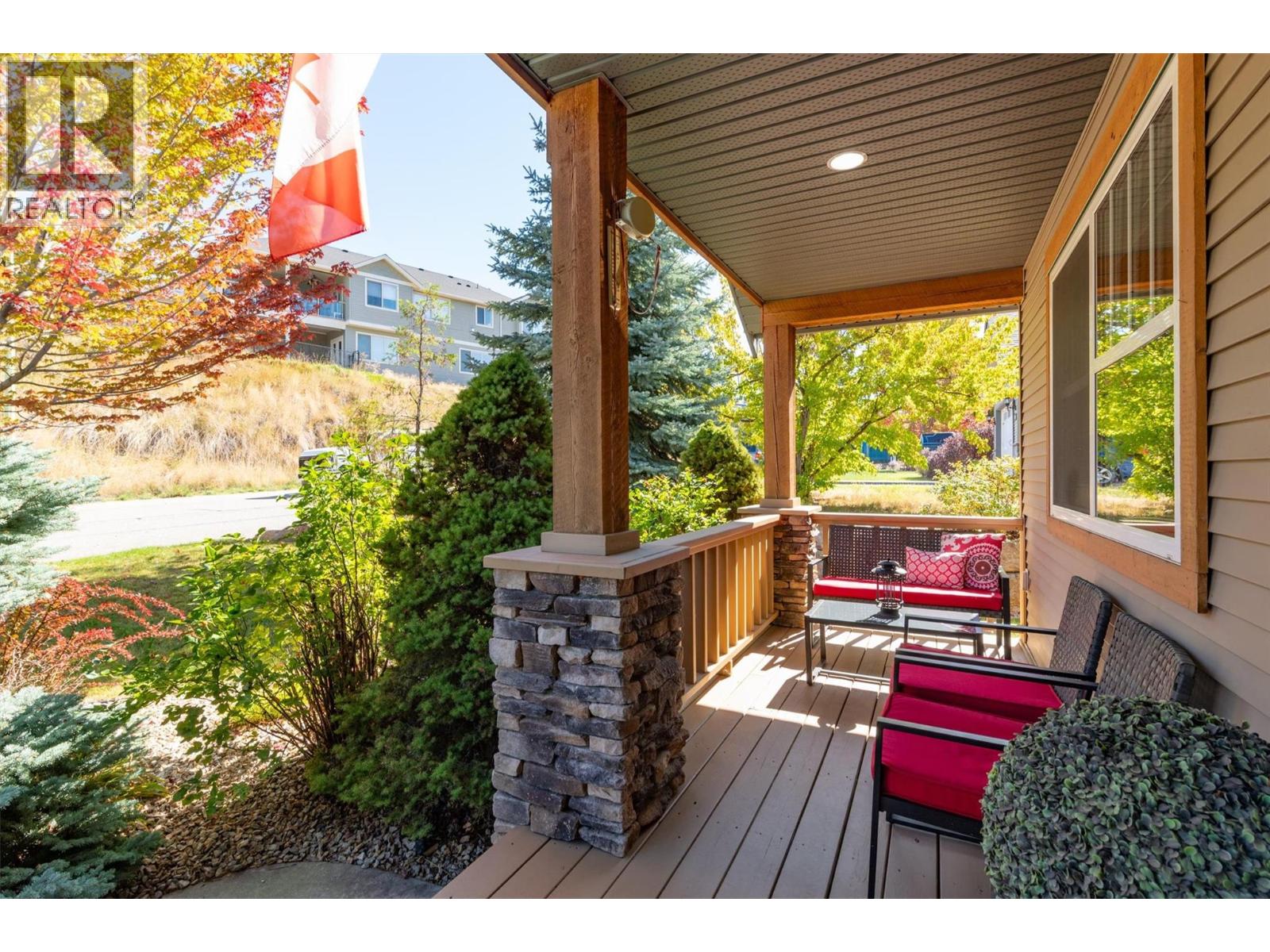 10320 Teresa Road, Lake Country, British Columbia  V4V 2N6 - Photo 3 - 10401472