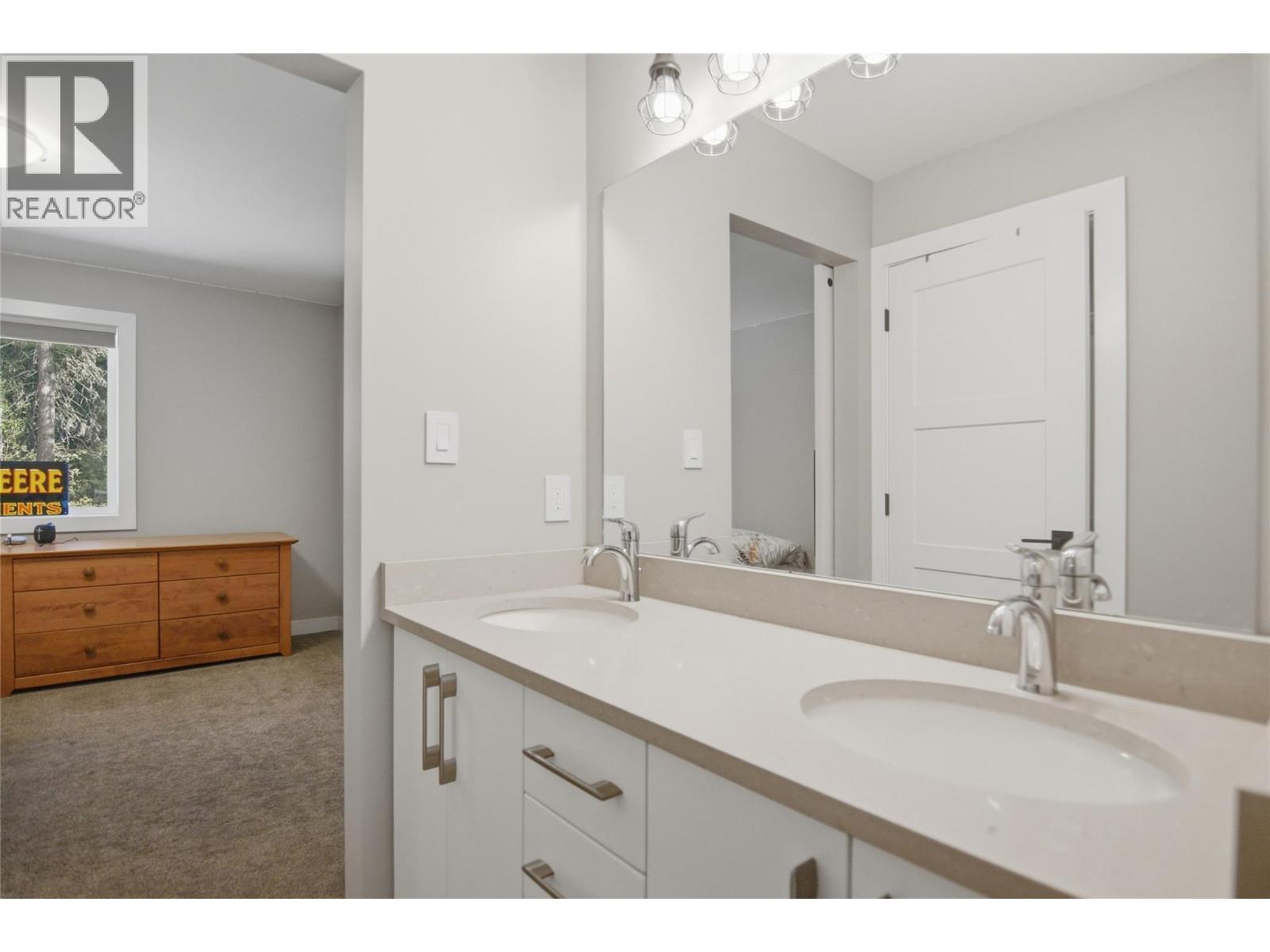 6560 FAWNHILL Road Kamloops Photo 34