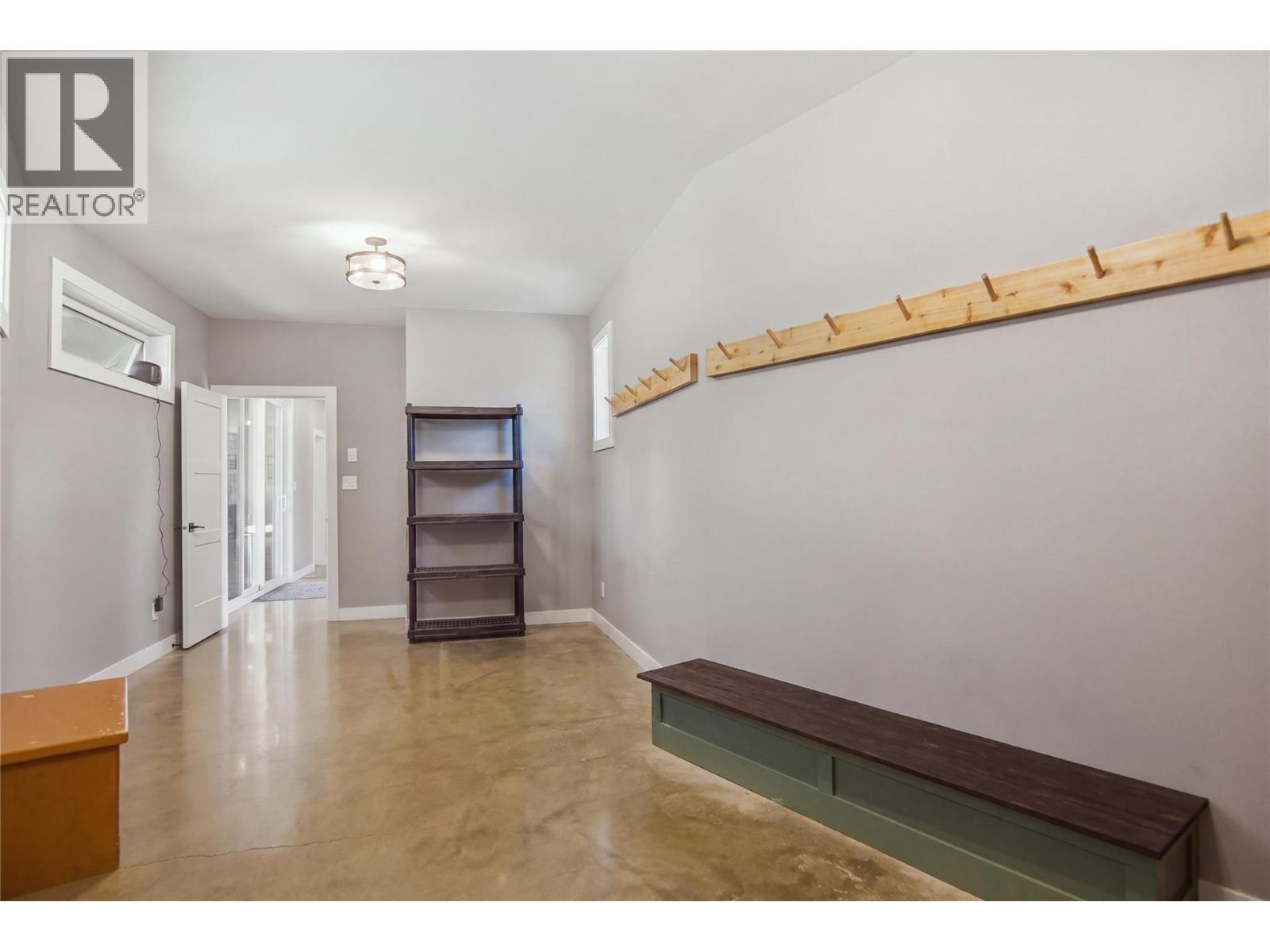 6560 FAWNHILL Road Kamloops Photo 11