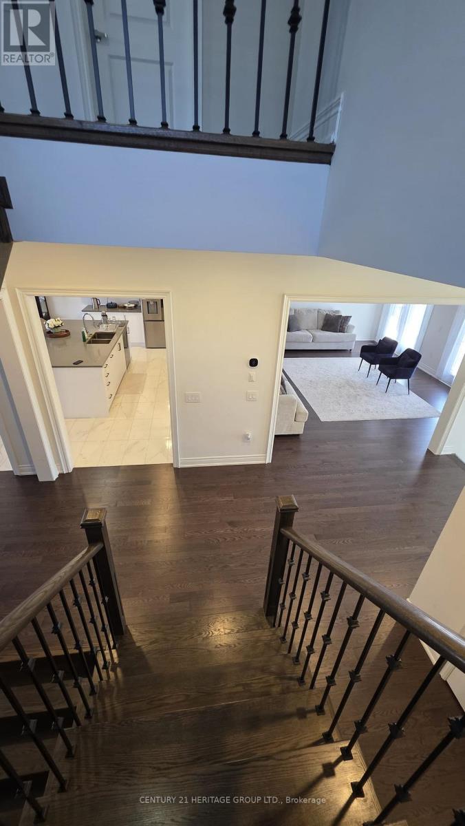 115 Silk Twist Drive, East Gwillimbury, Ontario  L9N 0W1 - Photo 11 - N13792796