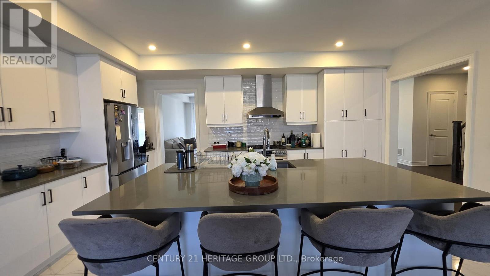 115 Silk Twist Drive, East Gwillimbury, Ontario  L9N 0W1 - Photo 9 - N13792796