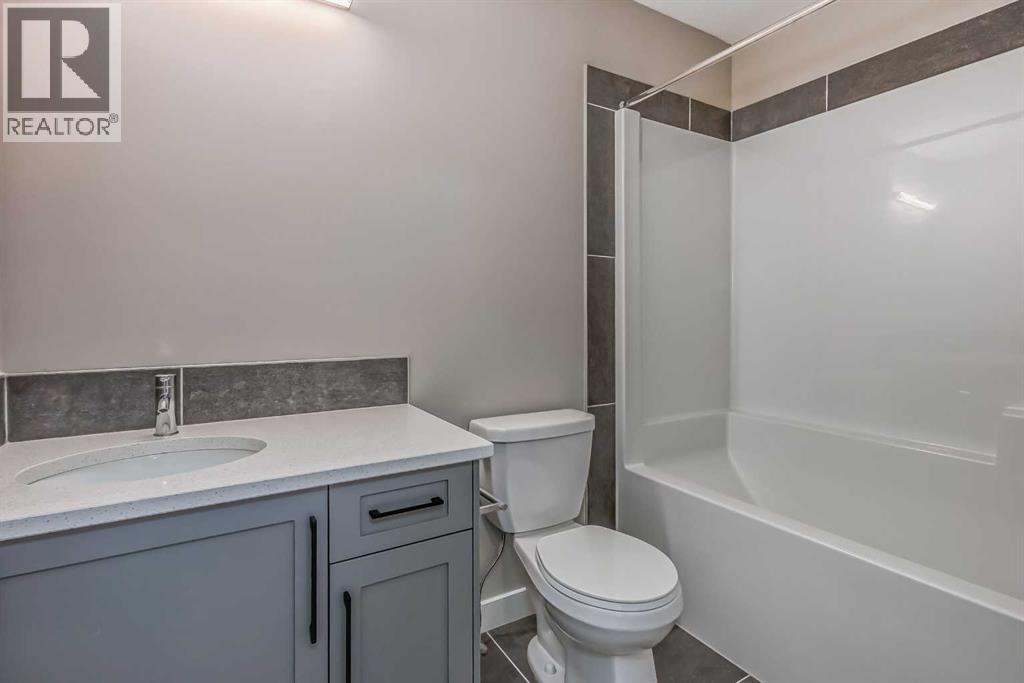 279 Waterford Heights, Chestermere, Alberta  T1X 3B6 - Photo 33 - A2326697