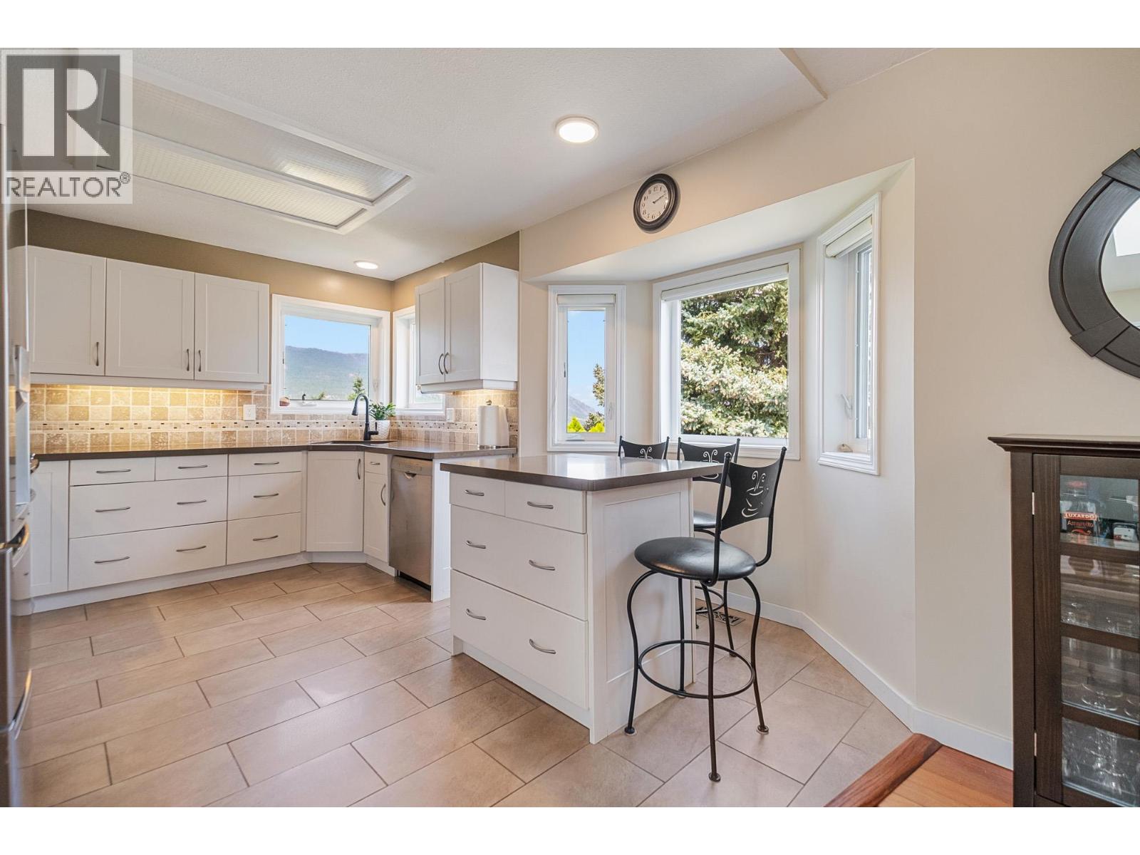 3537 Gates Road photo 16