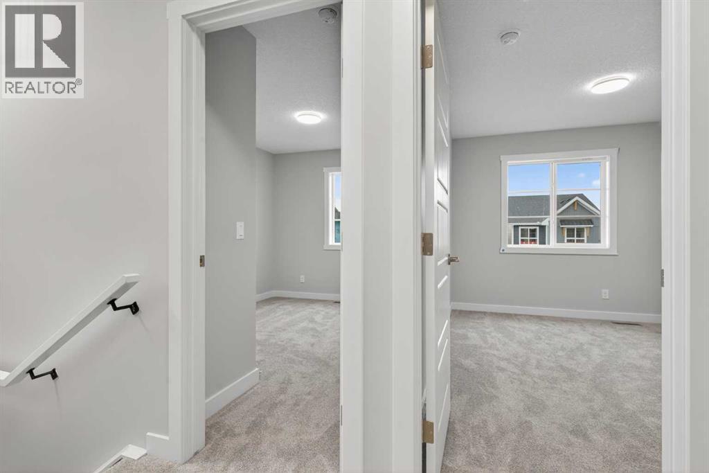 219 Waterford Heights, Chestermere, Alberta  T1X 3B7 - Photo 32 - A2337864
