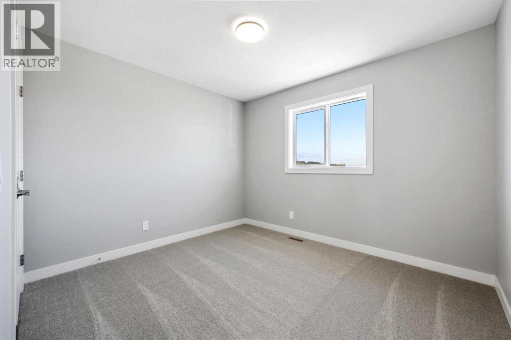 223 Waterford Heights, Chestermere, Alberta  T1X 3B7 - Photo 31 - A2339935