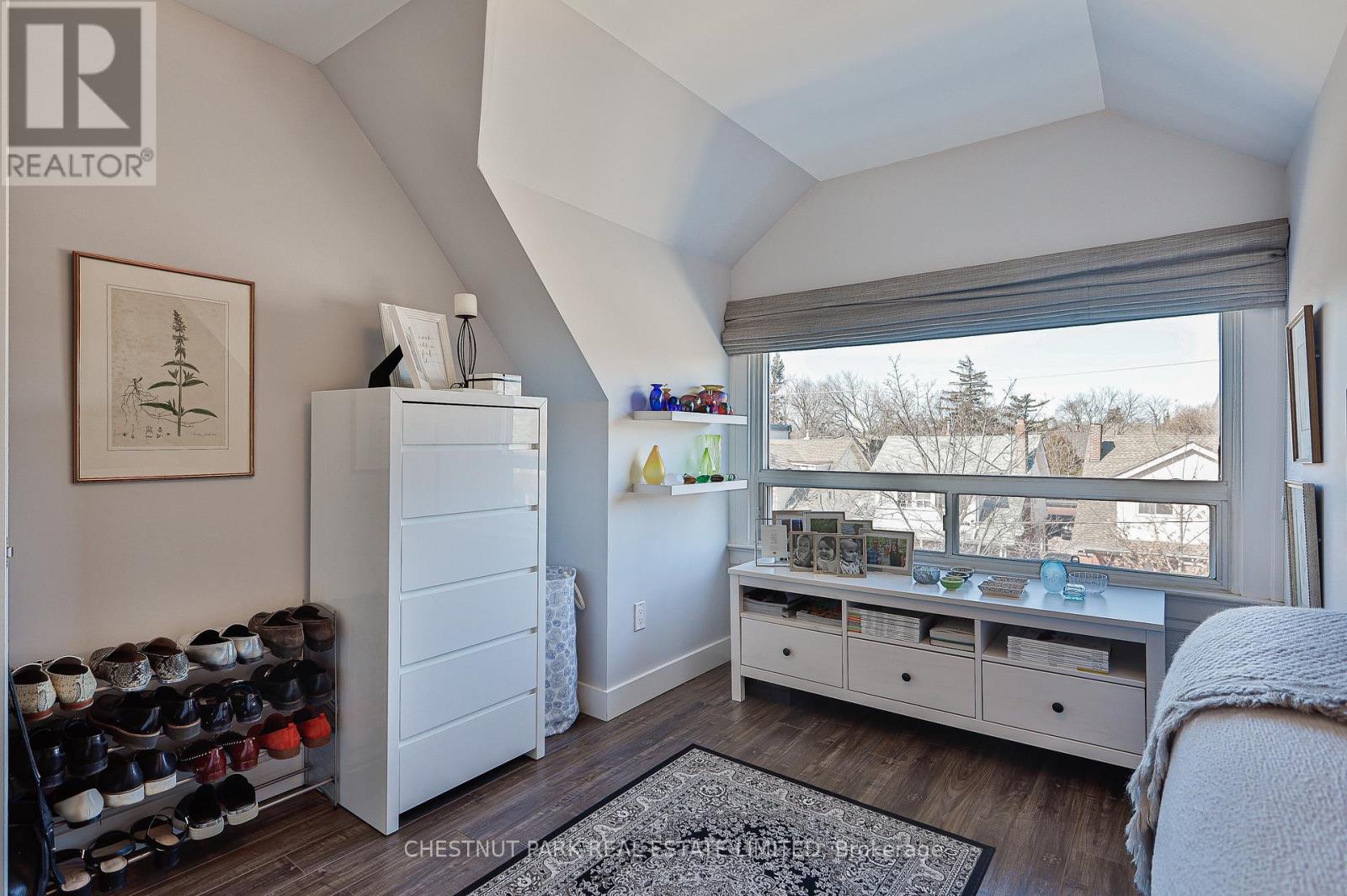 Upper - 159 Briar Hill Avenue, Toronto, Ontario  M4R 1H8 - Photo 19 - C13811782