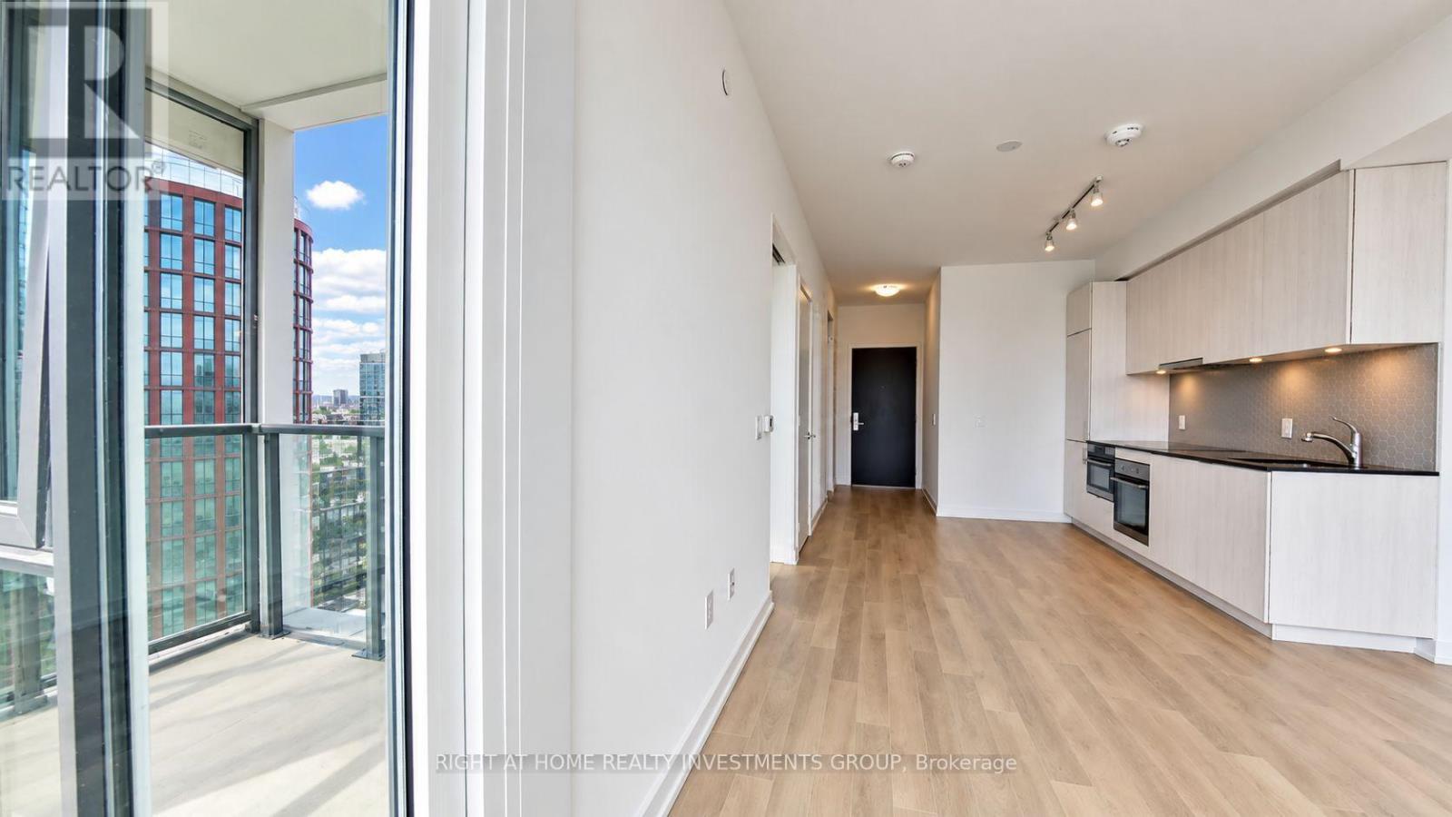 1711 - 158 Front Street E, Toronto, Ontario M5A 0K9 - Photo 5 - C13811850