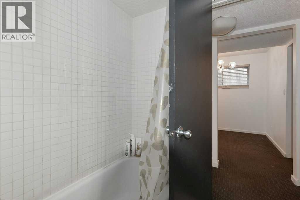 7639 21 Street SE, Calgary, Alberta  T2C 0V6 - Photo 31 - A2345245