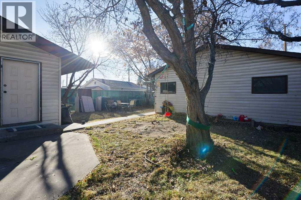 7639 21 Street SE, Calgary, Alberta  T2C 0V6 - Photo 3 - A2345245