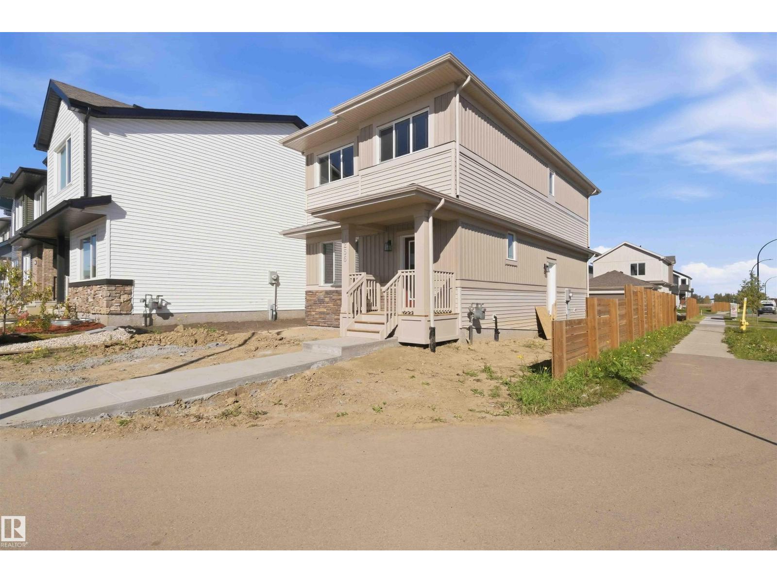 1256 Mcleod Av, Spruce Grove, Alberta  T7X 4A9 - Photo 3 - E4509760