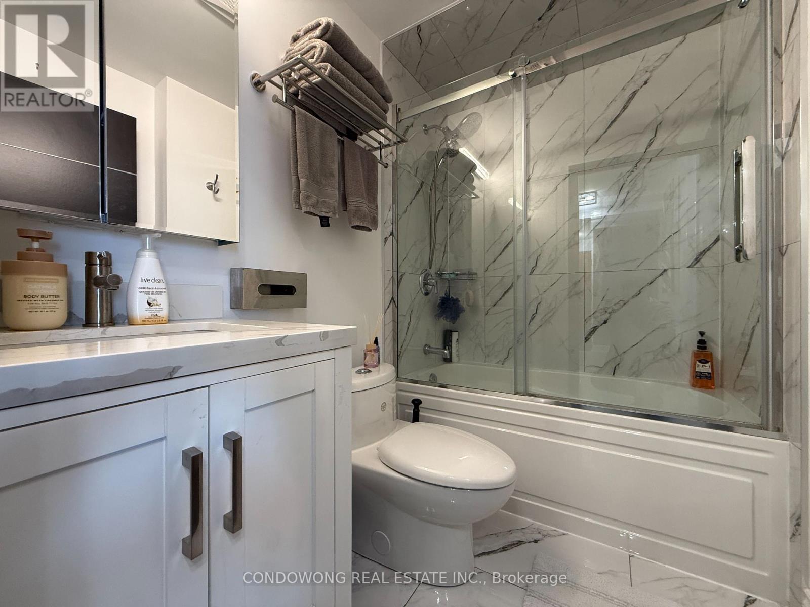 5006 - 30 Shore Breeze Drive, Toronto, Ontario  M8V 0J1 - Photo 12 - W13811836