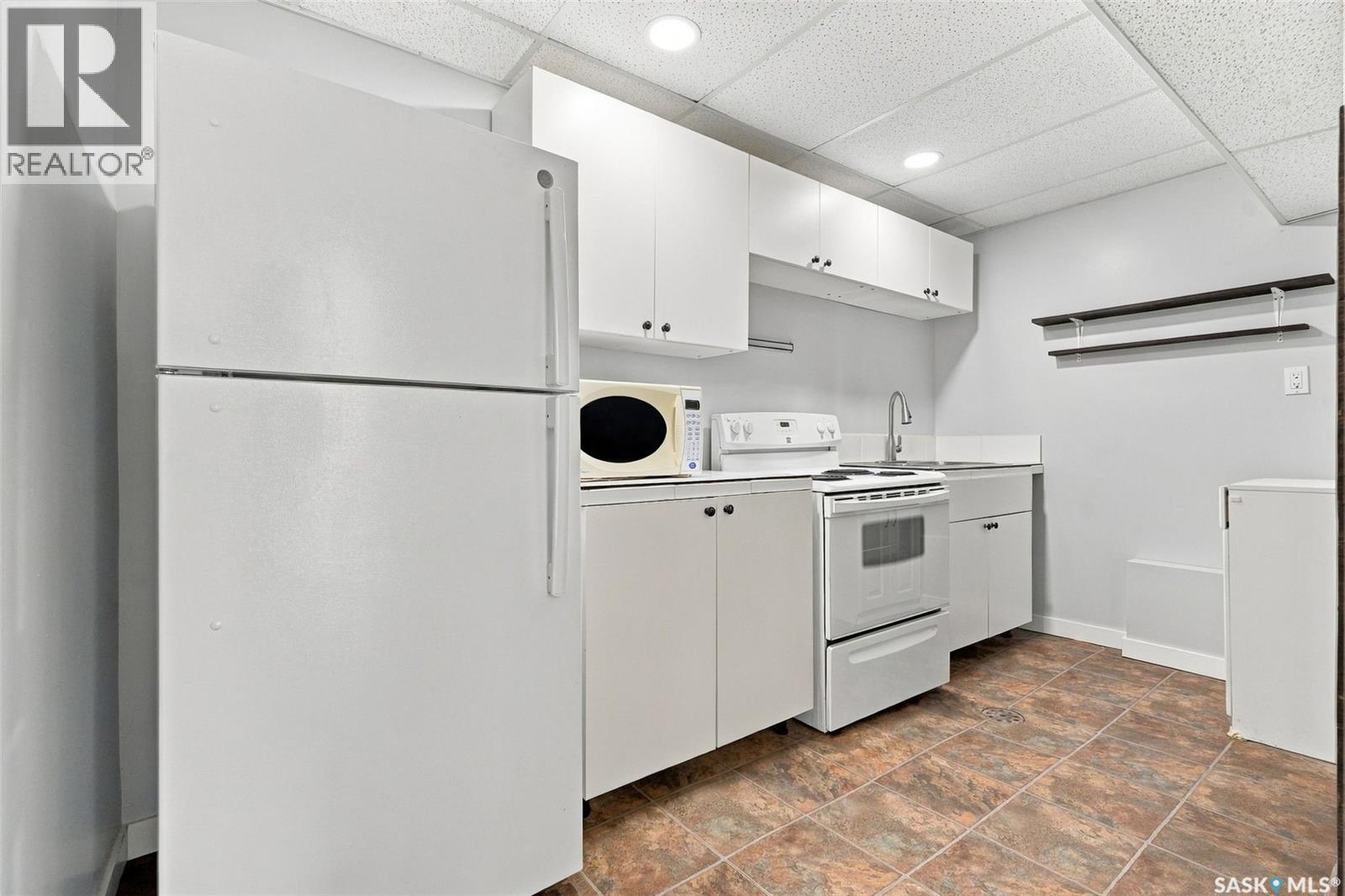 333 J Avenue S, Saskatoon, Saskatchewan  S7M 2A4 - Photo 39 - SK049028