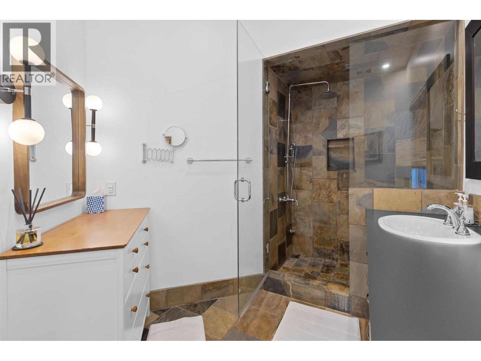 1069 Sunnyside Road, West Kelowna, British Columbia  V1Z 2N7 - Photo 66 - 10387391