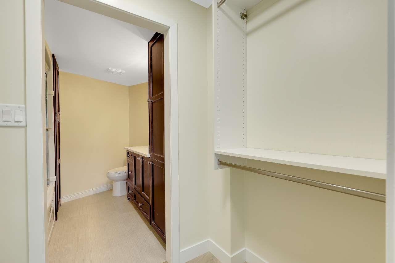 309 15111 Russell Avenue, White Rock, British Columbia  V4B 2P4 - Photo 20 - R3159882