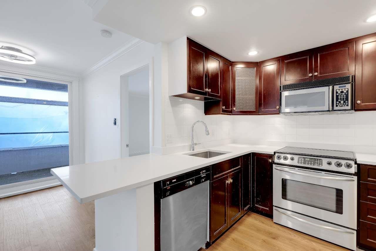 309 15111 Russell Avenue, White Rock, British Columbia  V4B 2P4 - Photo 11 - R3159882