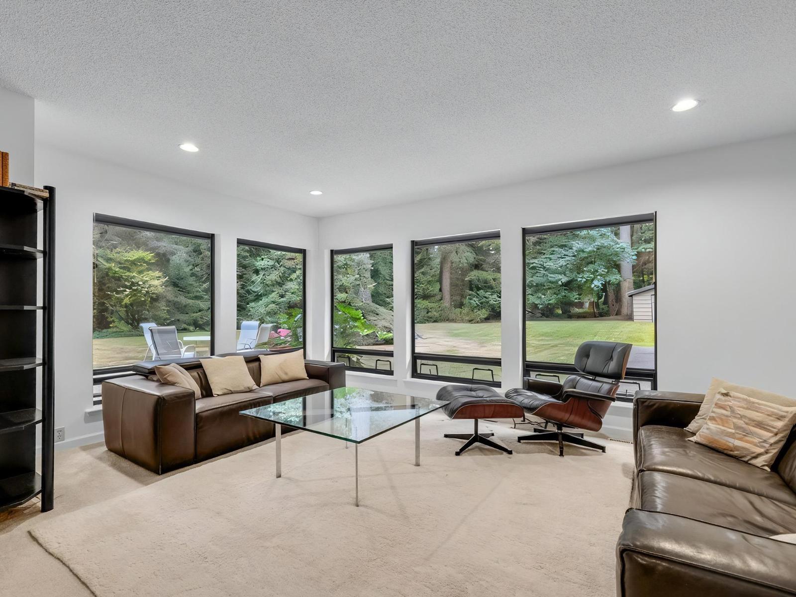 2910 Chantrell Place, Surrey, British Columbia  V4A 4A5 - Photo 15 - R3165479