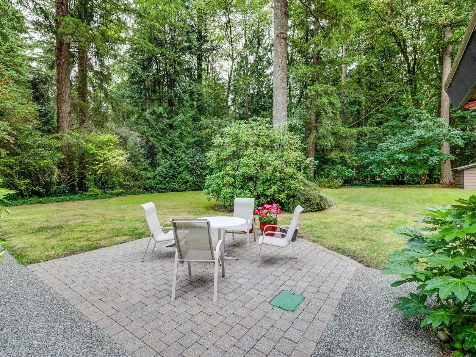 2910 Chantrell Place, Surrey, British Columbia  V4A 4A5 - Photo 29 - R3165479