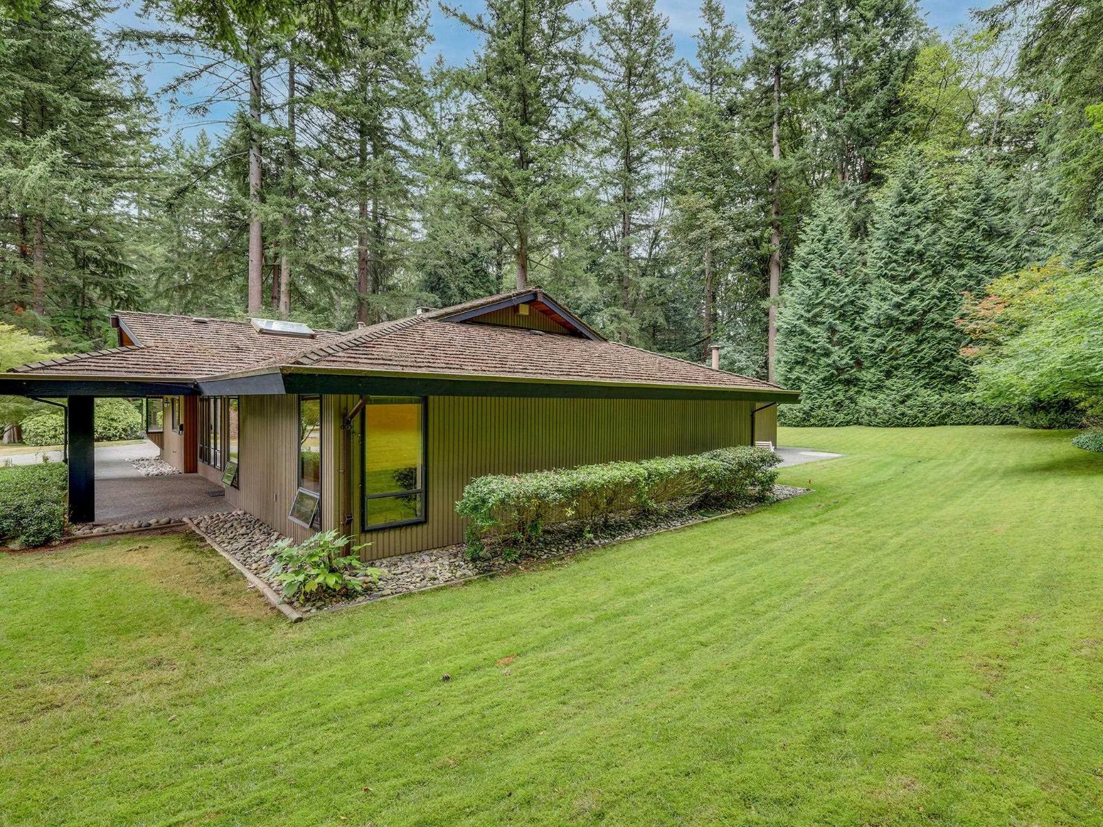 2910 Chantrell Place, Surrey, British Columbia  V4A 4A5 - Photo 33 - R3165479