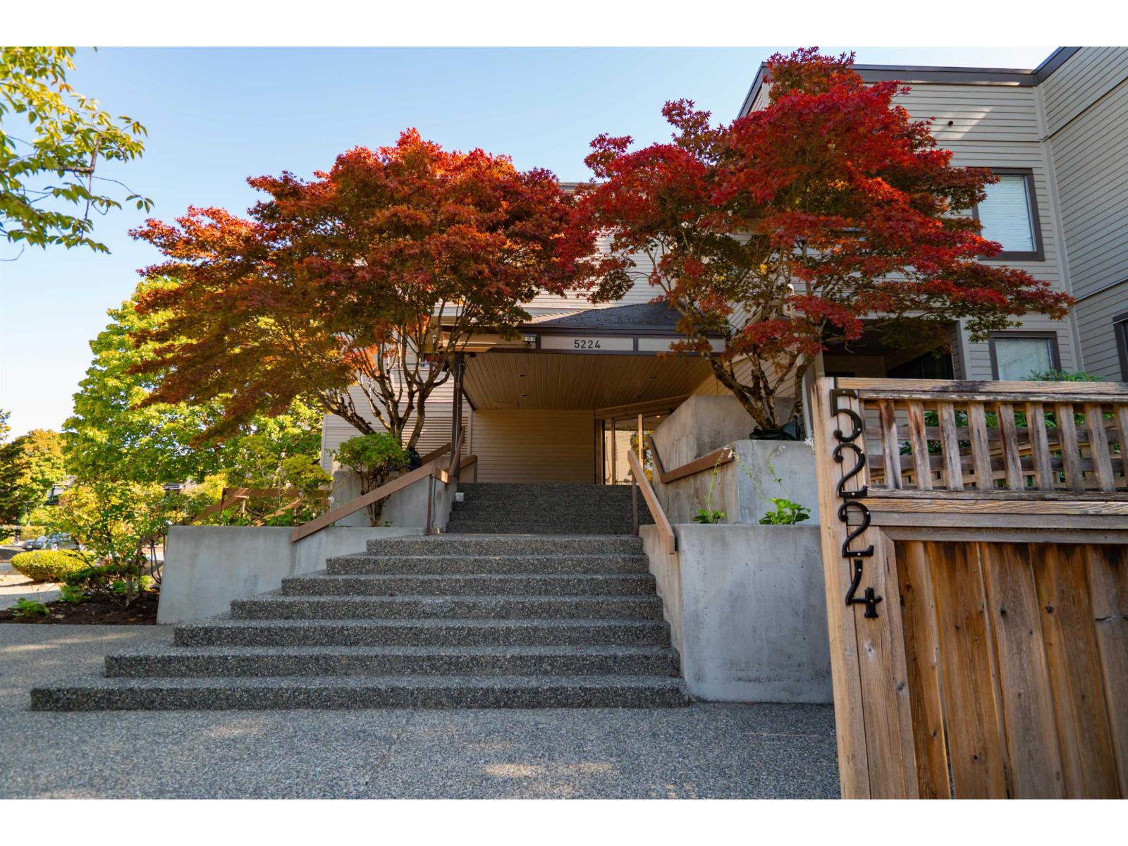 214 5224 204 STREET, Langley, British Columbia