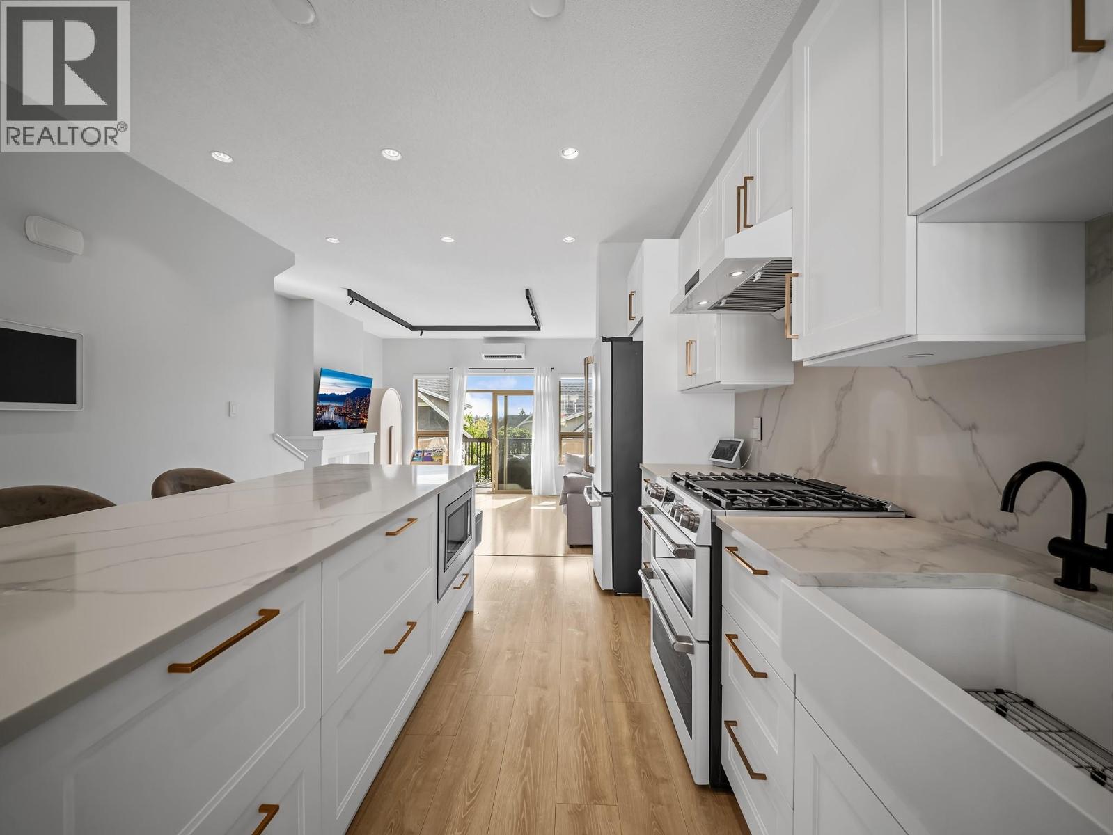 186 3105 Dayanee Springs Boulevard, Coquitlam, British Columbia  V3E 0C2 - Photo 5 - R3167982