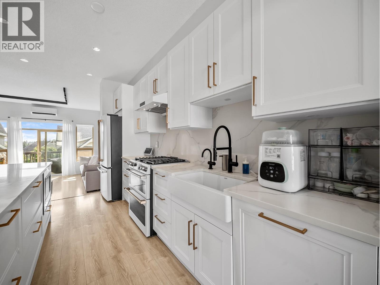 186 3105 Dayanee Springs Boulevard, Coquitlam, British Columbia  V3E 0C2 - Photo 6 - R3167982