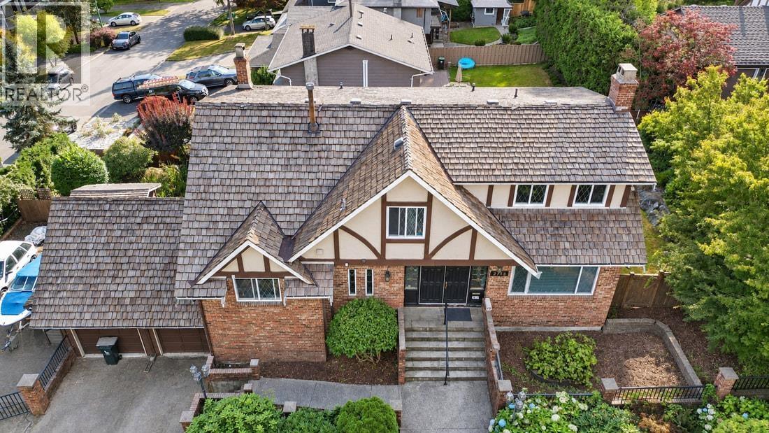 2718 Byron Place, North Vancouver, British Columbia V7H 2K8 - Photo 30 - R3168026