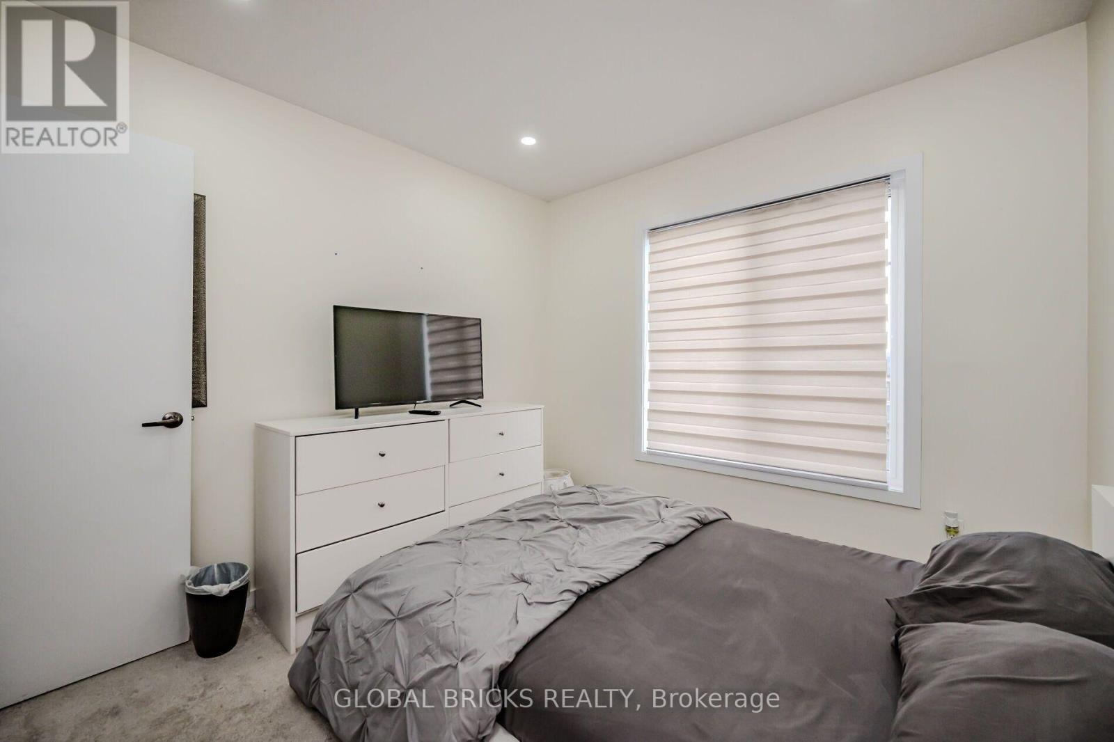 40 Crafter Crescent, Hamilton (Stoney Creek Mountain), Ontario  L8J 0H6 - Photo 21 - X13811888