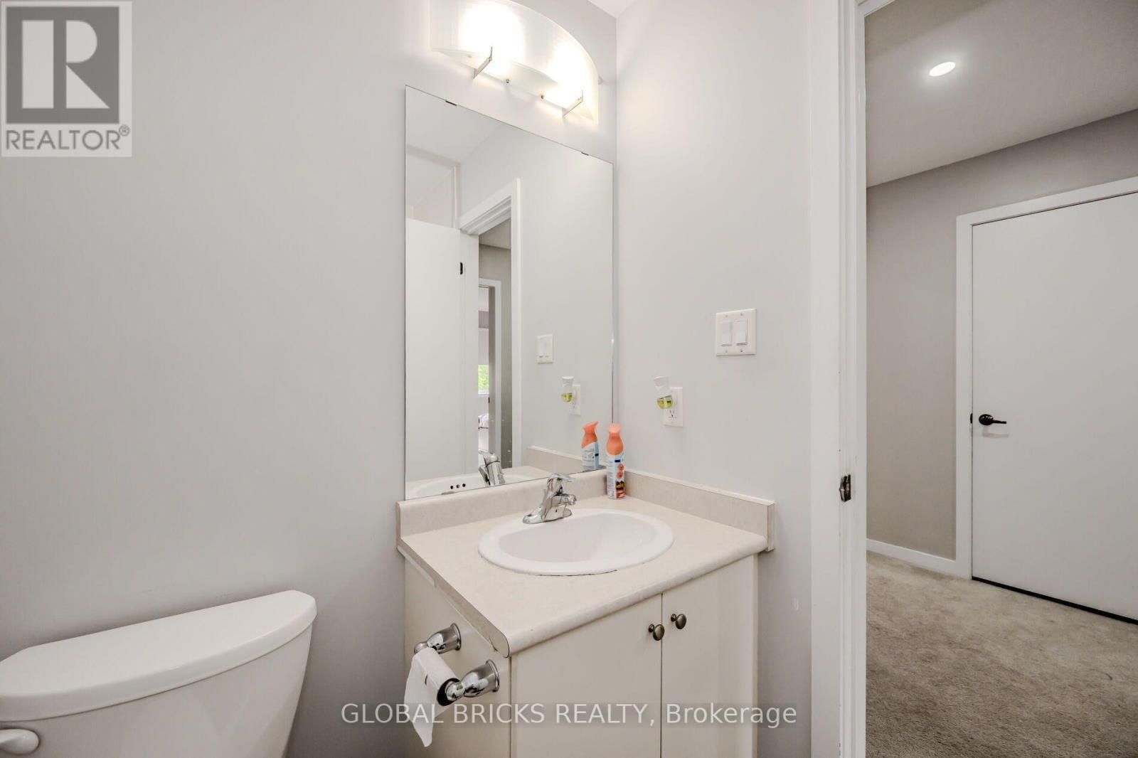 40 Crafter Crescent, Hamilton (Stoney Creek Mountain), Ontario  L8J 0H6 - Photo 24 - X13811888