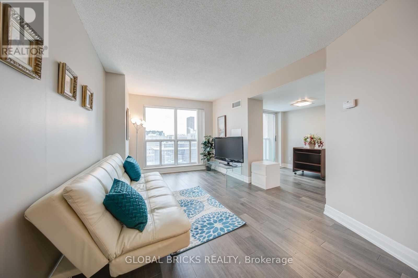 40 Crafter Crescent, Hamilton (Stoney Creek Mountain), Ontario  L8J 0H6 - Photo 5 - X13811888