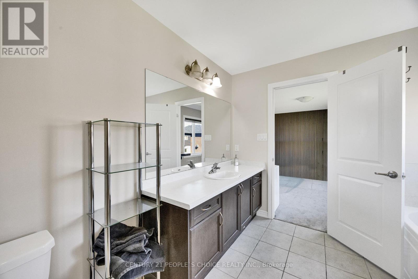 16 Flagg Avenue, Brant, Ontario  N3L 0K2 - Photo 32 - X13811214