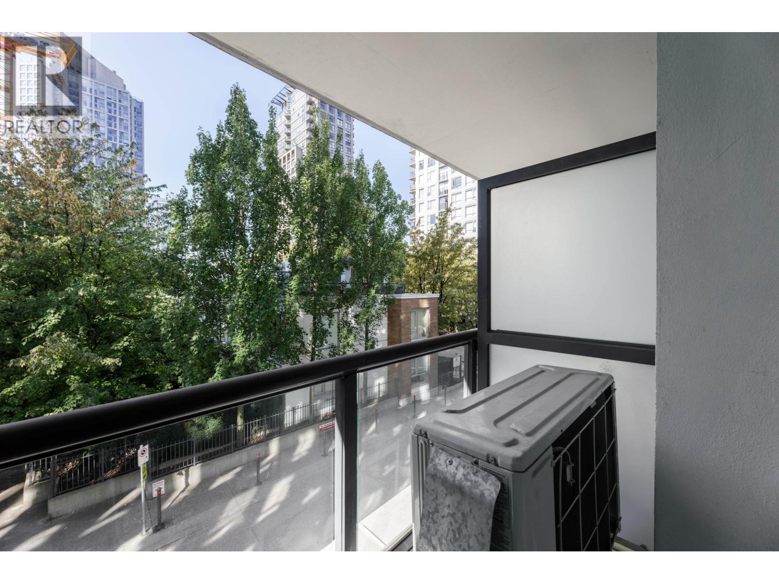 301 928 Beatty Street, Vancouver, British Columbia  V6Z 3G6 - Photo 14 - R3167578
