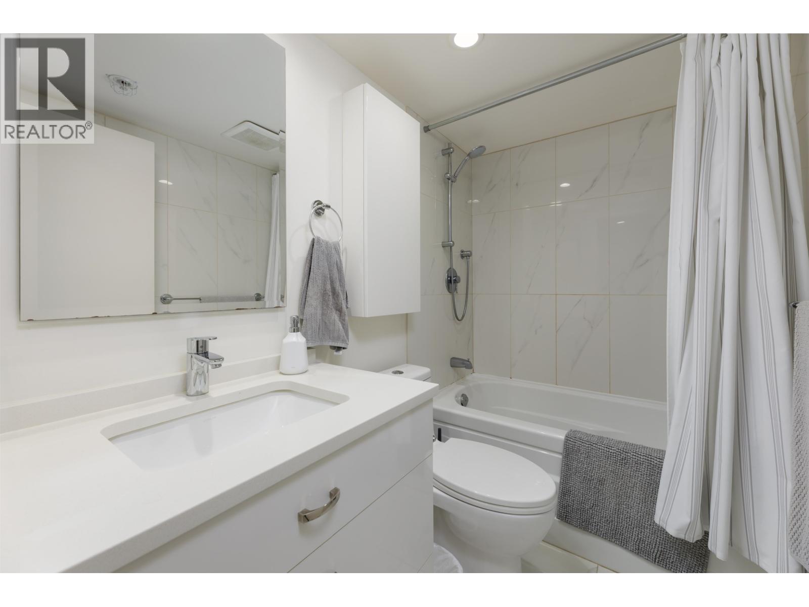301 928 Beatty Street, Vancouver, British Columbia  V6Z 3G6 - Photo 11 - R3167578