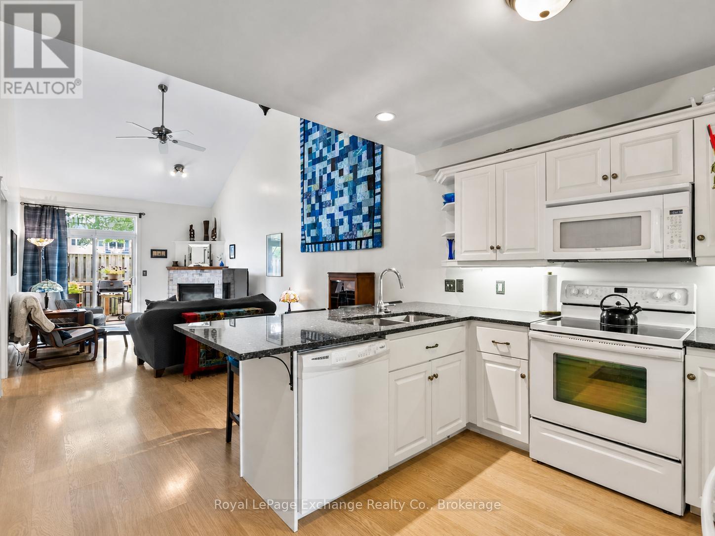 8 - 433 Queen Street, Kincardine, Ontario  N2Z 0A2 - Photo 4 - X13811210