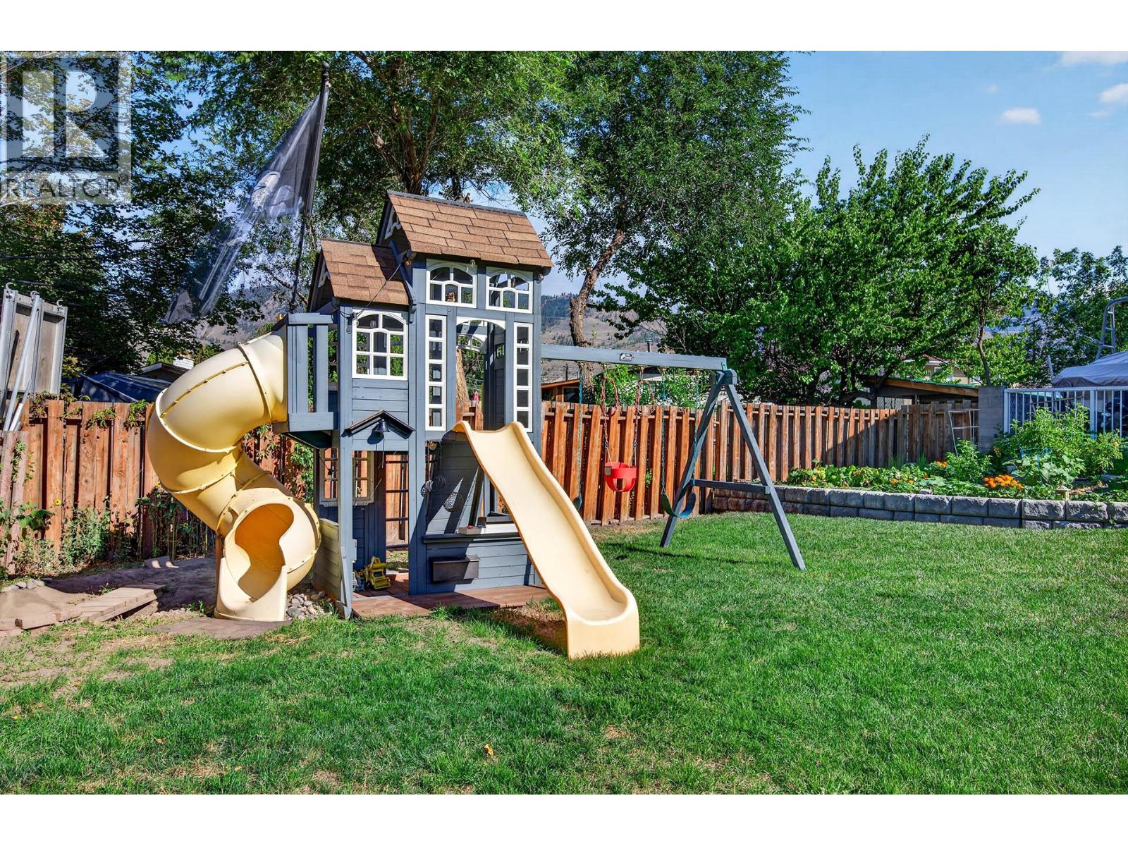 313 Mary Place, Kamloops, British Columbia  V2C 4Y5 - Photo 66 - 10401473
