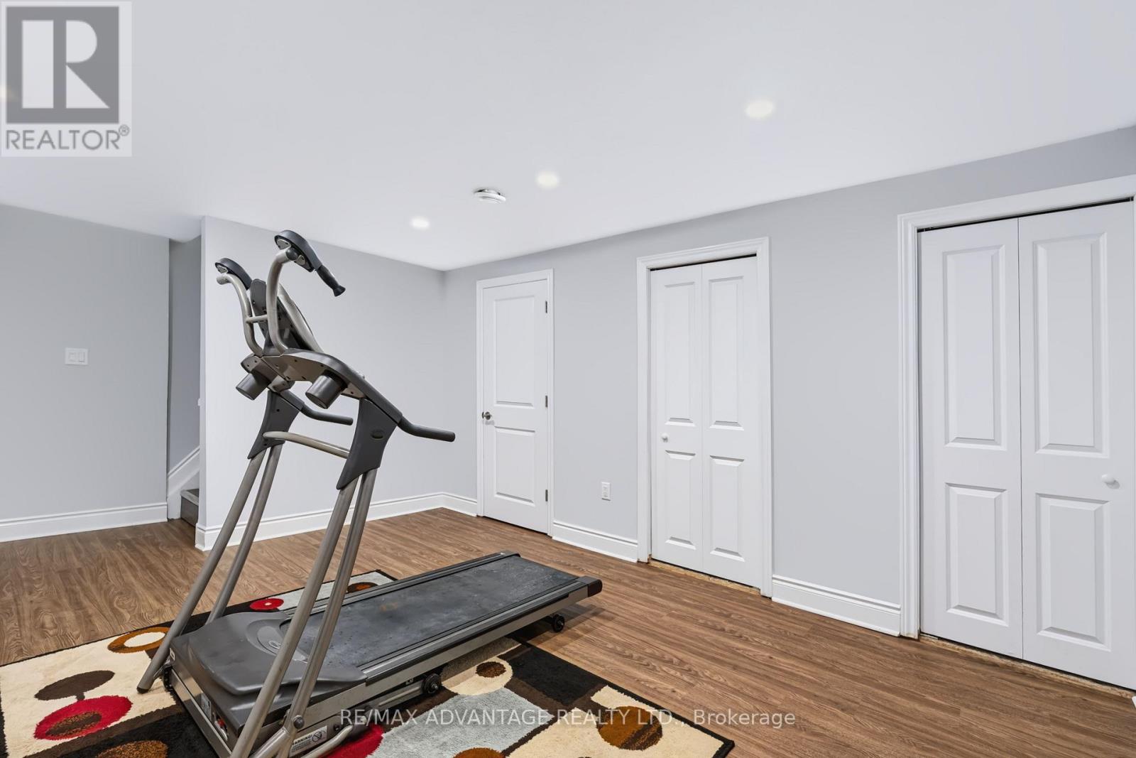 51 Pauline Crescent E, London South, Ontario  N6E 2L2 - Photo 17 - X13811946