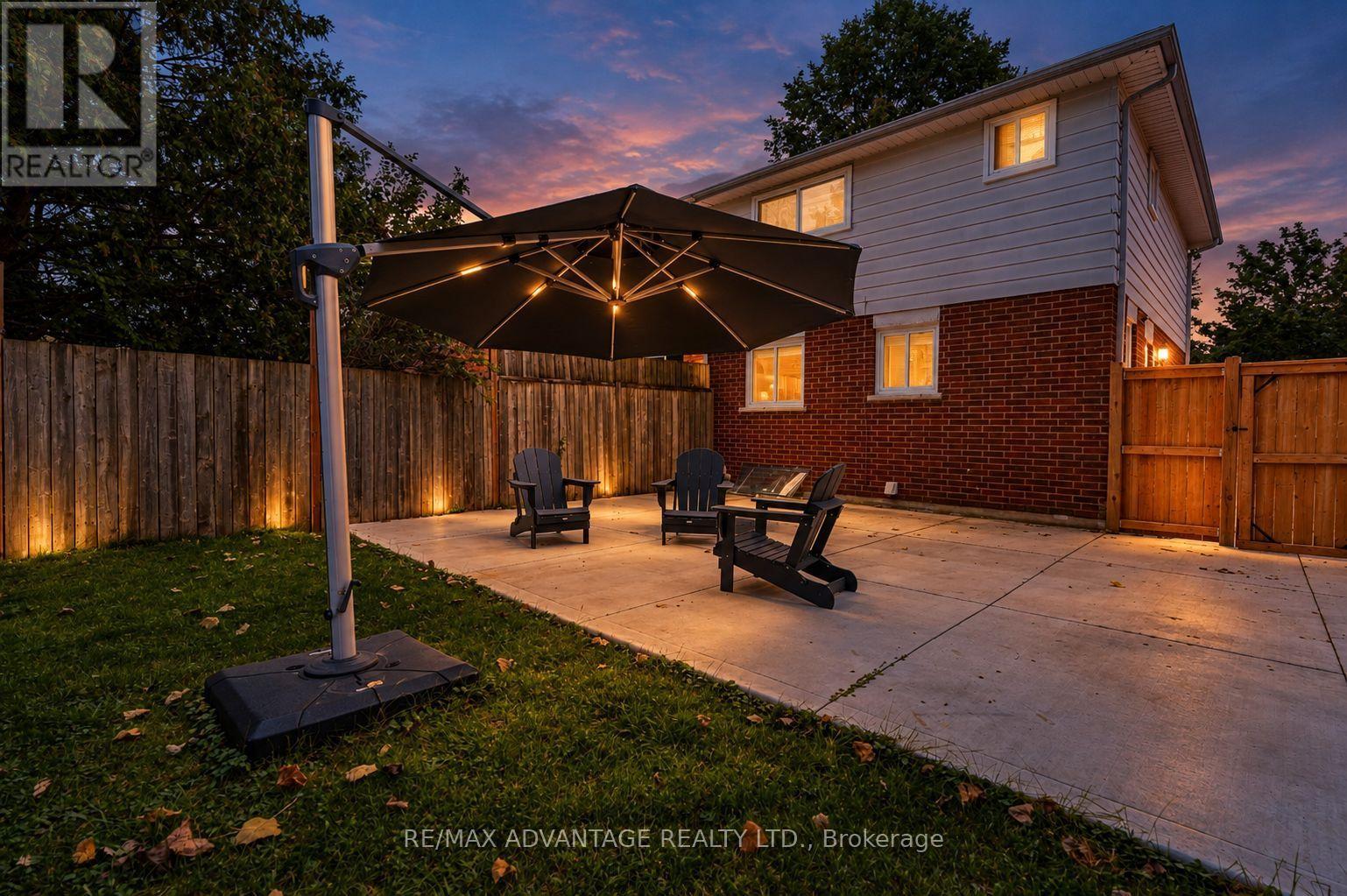 51 Pauline Crescent E, London South, Ontario  N6E 2L2 - Photo 2 - X13811946