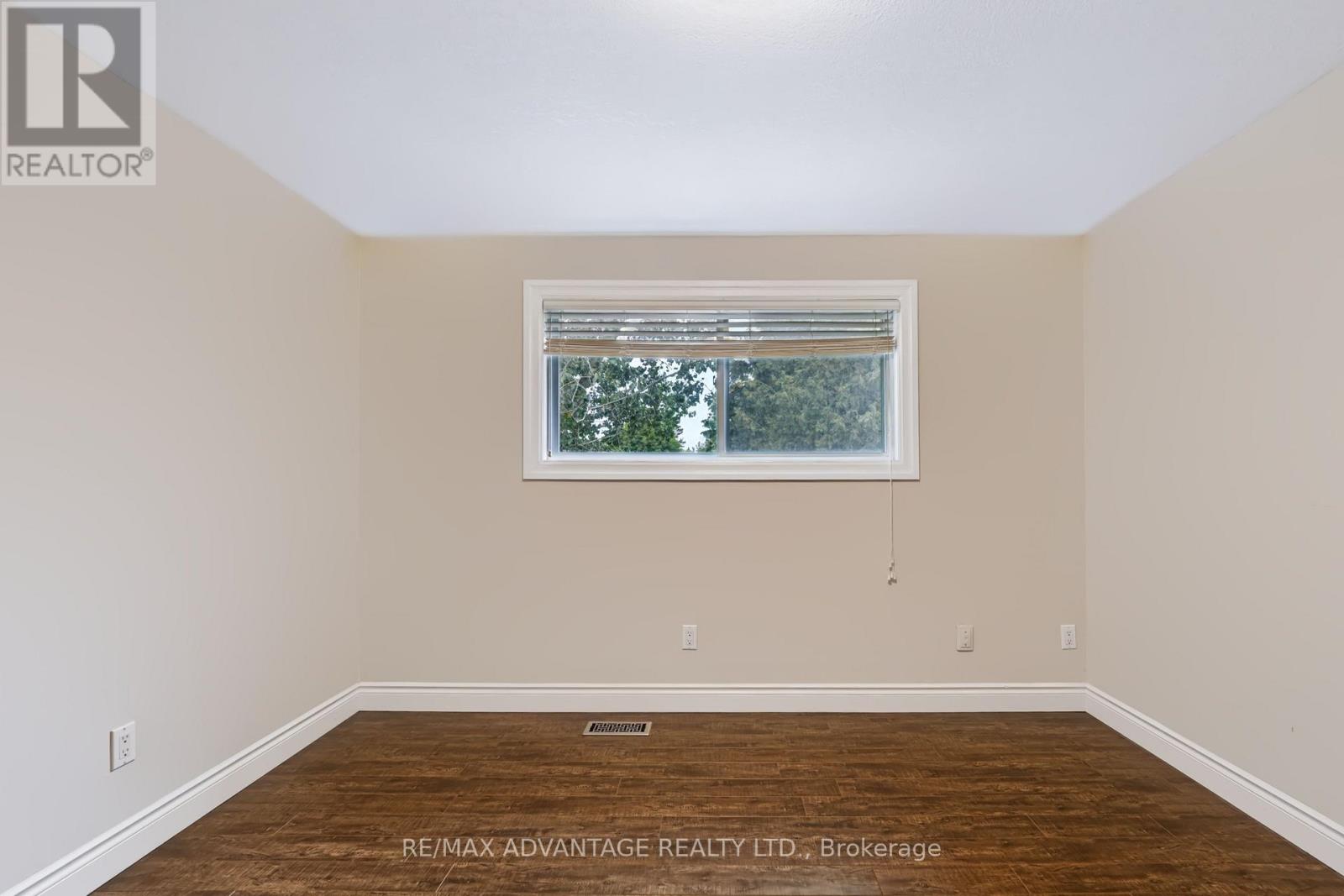 51 Pauline Crescent E, London South, Ontario  N6E 2L2 - Photo 26 - X13811946