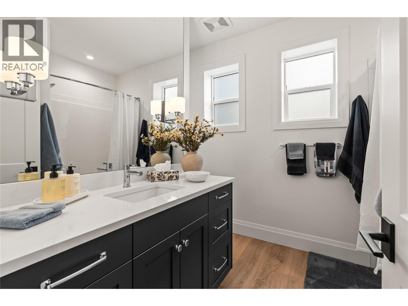 101 Diamond Way, Vernon, British Columbia  V1H 0A2 - Photo 48 - 10401485