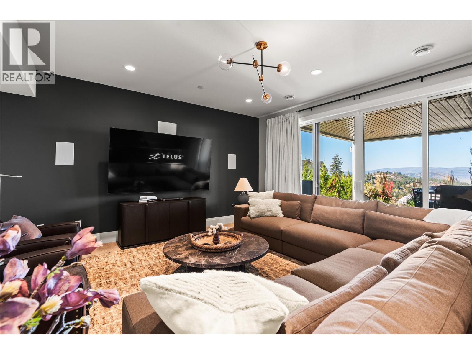 101 Diamond Way, Vernon, British Columbia  V1H 0A2 - Photo 41 - 10401485
