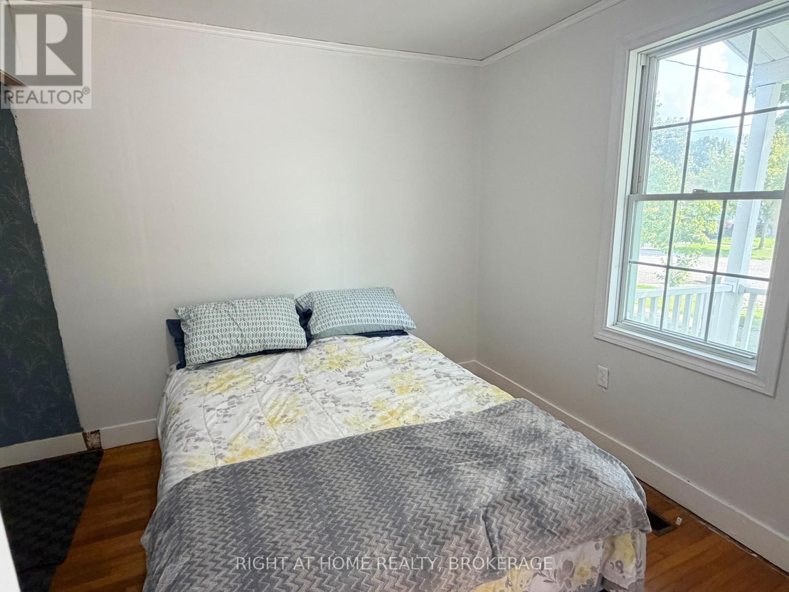 44 Cumming Street, St. Catharines (Western Hill), Ontario  L2S 1H9 - Photo 13 - X13811960