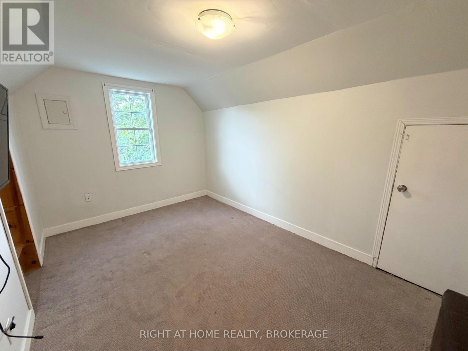 44 Cumming Street, St. Catharines (Western Hill), Ontario  L2S 1H9 - Photo 17 - X13811960