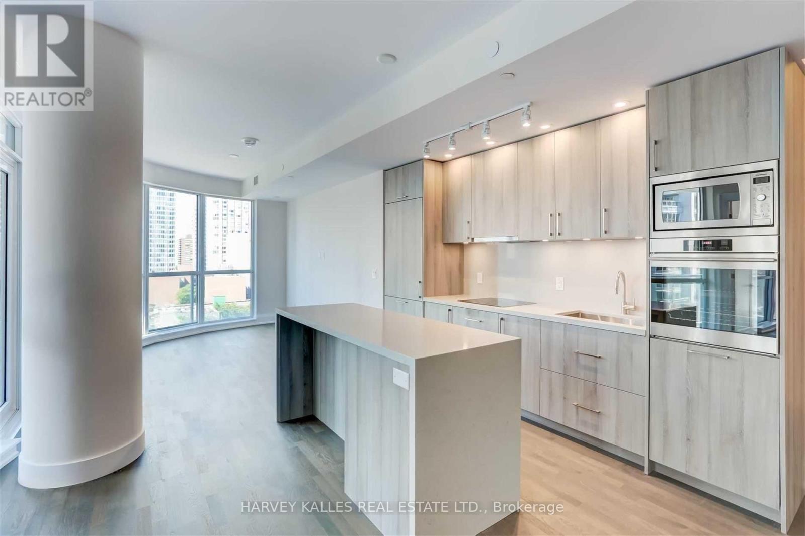 1002 - 88 Cumberland Street, Toronto (Annex), Ontario  M5R 1A3 - Photo 7 - C13811898