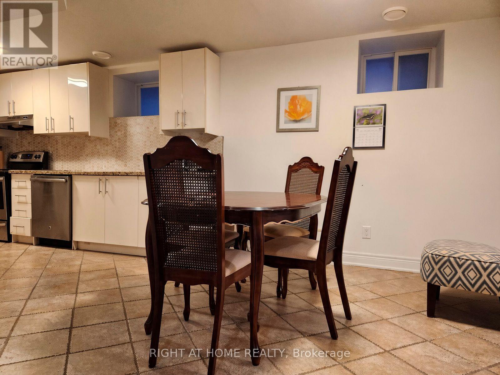 1 - 490 Brock Avenue, Toronto (Dufferin Grove), Ontario  M6H 3N3 - Photo 2 - C13811988