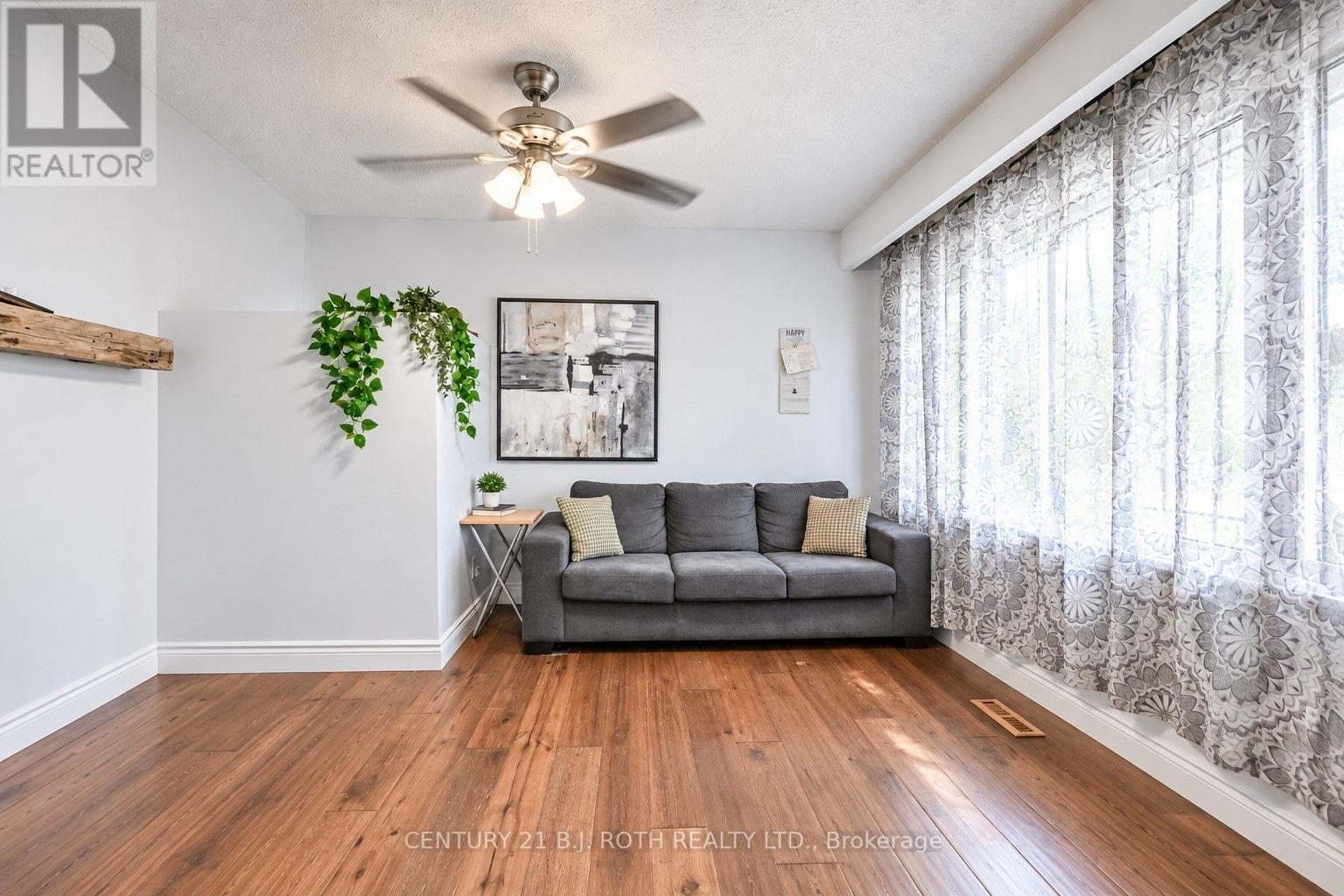5 East Gate, Barrie, Ontario  L4M 2V9 - Photo 5 - S13786942