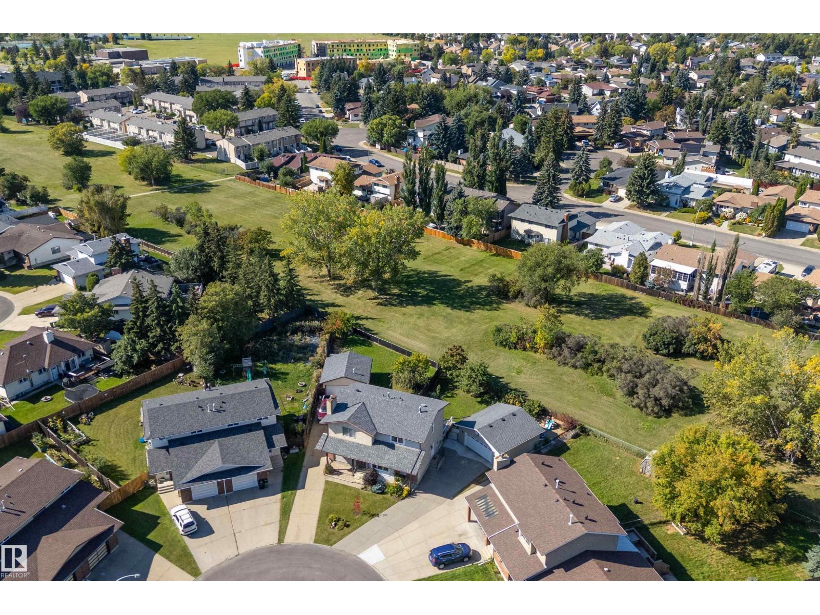 1930 104 St Nw, Edmonton, Alberta  T6J 5A7 - Photo 54 - E4509765