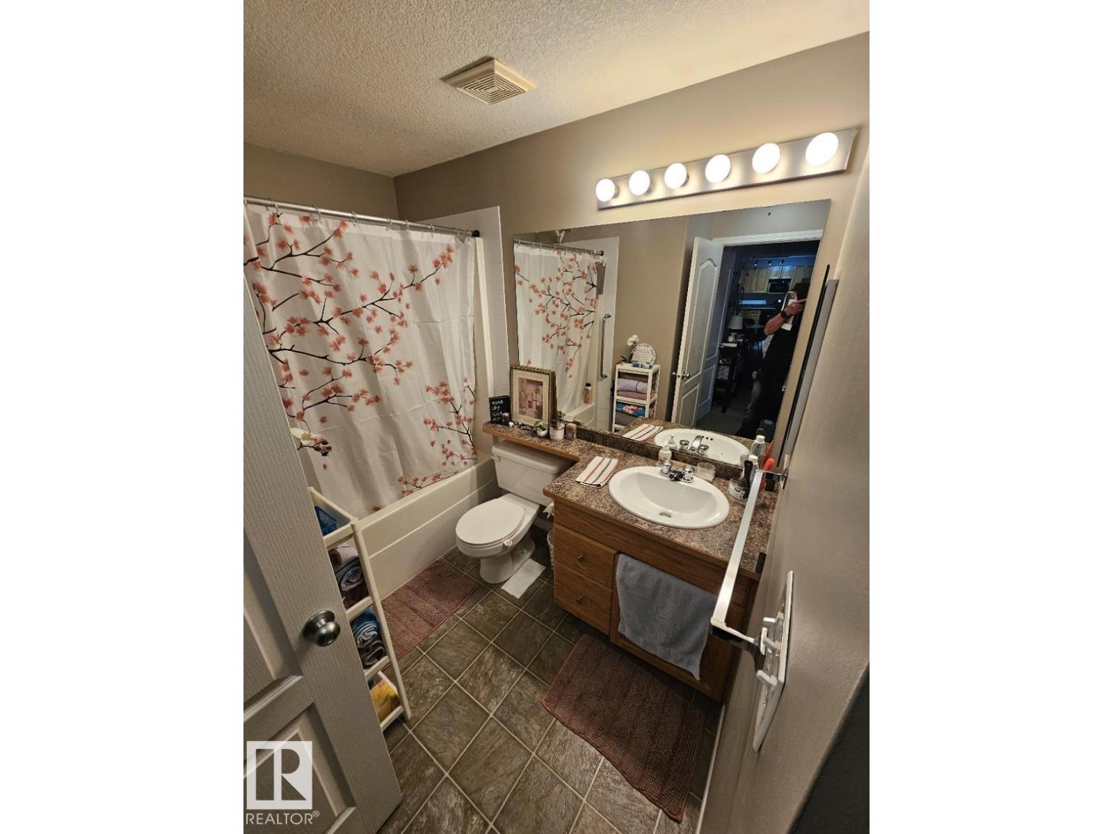 #331 3425 19 St Nw Nw, Edmonton, Alberta  T6T 2B5 - Photo 11 - E4509767